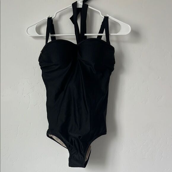 Leonisa One-Piece‎ Swimsuit Black Adjustable Straps Built-in Cups Size Medium - Picture 1 of 4